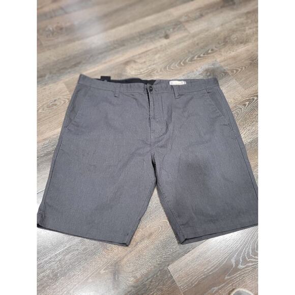 Volcom Gray Men's Stretch Shorts‎ size 44 Charcoal Heather # - Picture 1 of 5